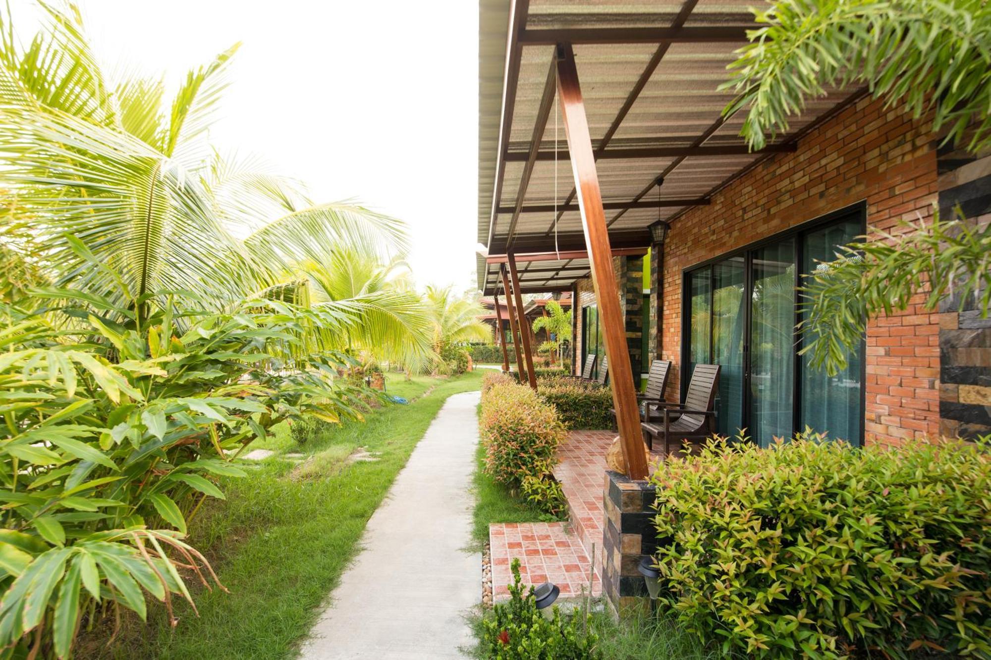 Siri Lanta Resort Ko Lanta Exterior foto